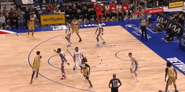 活塞输奇才：坎宁安队友们的容错率？