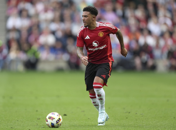 开云官网-💥TA长文揭秘蓝军夏窗内幕：疯狂引援、斯特林、“炸弹小队”…