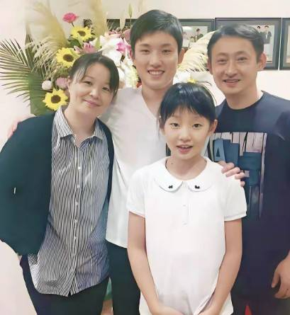 kaiyun-张本智和怒了:我是自愿退出中国籍加入日本,凭什么让我滚出中国?|归化|祭祖|故土|民族|赛场_新浪体育_新浪新闻